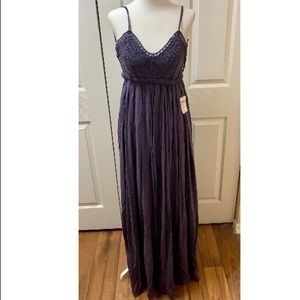 Brand new Windsor backless maxi dress. Size Medium